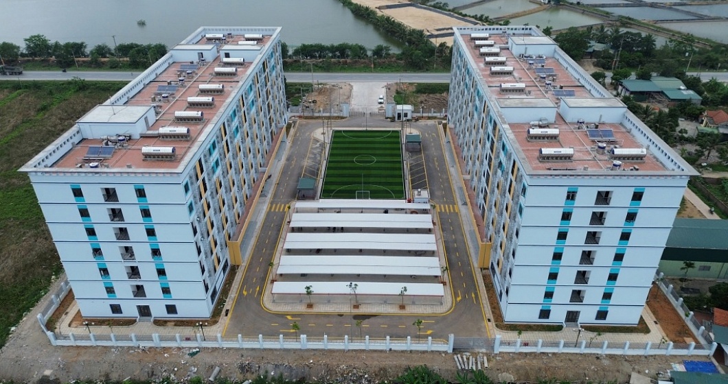 DỰ ÁN KÝ TÚC XÁ JINKO SOLAR VIỆT NAM